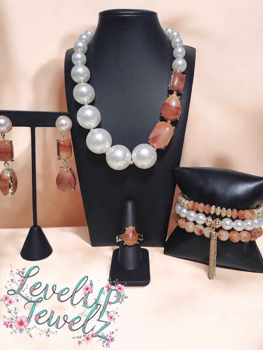 White Pearl and Peach Stone Jewelry Set